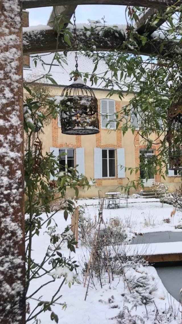 Bed and Breakfast La Demeure D'Agapanthe à Vinay  Extérieur photo